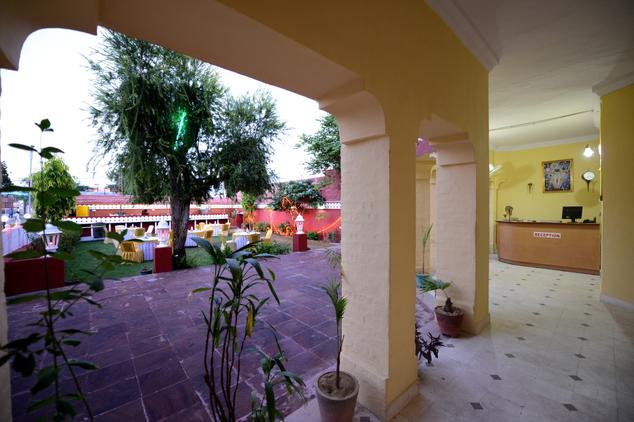 Bahadur Vilas Palace Hotel Bikaner